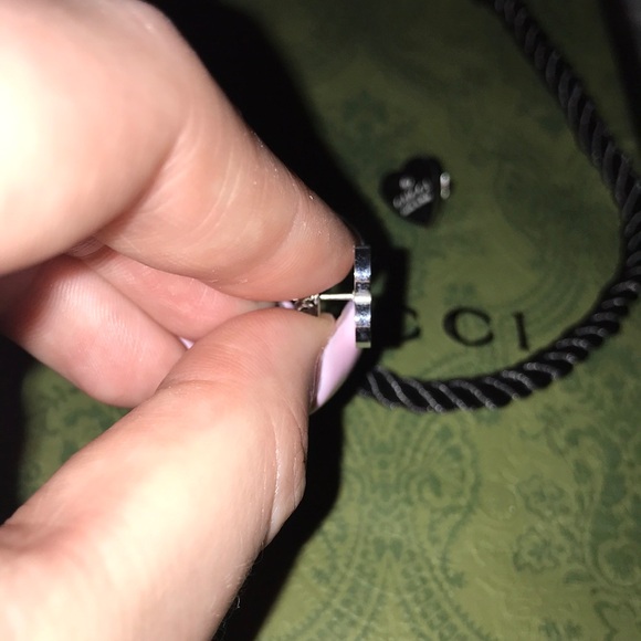 ®️Gucci Made in Italy earrings in silver!!! 100% authentic - Picture 4 of 4